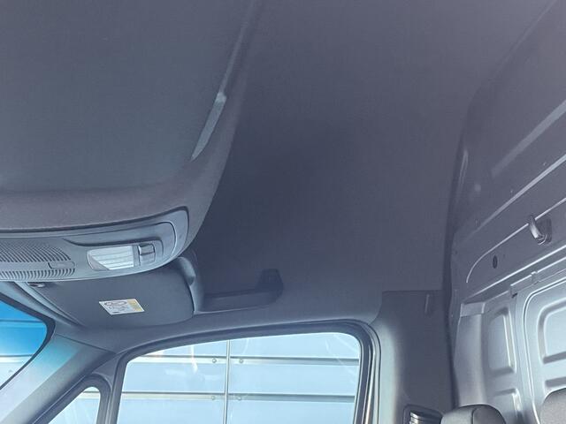 Mercedes-Benz SPRINTER 319 1.9 CDI L2 / H2 AUT Navi / Camera