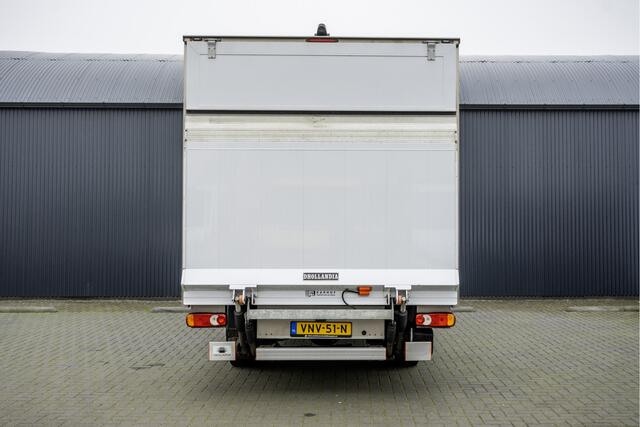 Mercedes-Benz SPRINTER 314 CDI Bakwagen met laadklep | Mbux | Euro 6 | Climate | Camera | Carplay