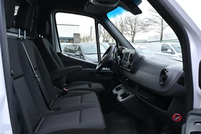 Mercedes-Benz SPRINTER 317 CDI L3H2 MBUX navigatie met camera en parkeersensoren, Stoelverwarming, Brake assyst
