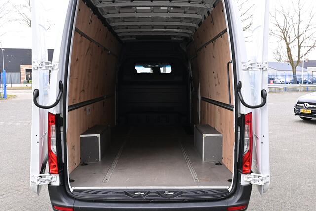 Mercedes-Benz SPRINTER 317 CDI L3H2 MBUX navigatie met camera en parkeersensoren, Stoelverwarming, Brake assyst