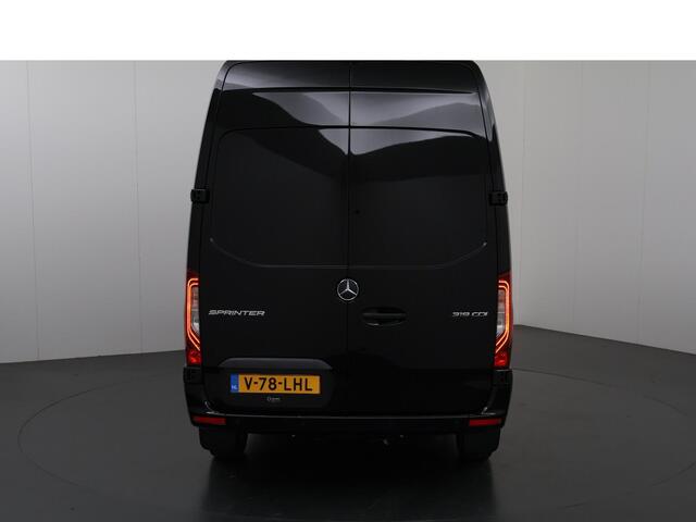 Mercedes-Benz SPRINTER 319 CDI L2 H2 Select | Aut. | Navigatie | Airco | Stoelverwarming | Achteruitrijcamera | Distronic | Dodehoekassistent | Geveerde Comfortstoel en bijrijdersbank | Trekhaakvoorbereiding 3500kg | Certified |