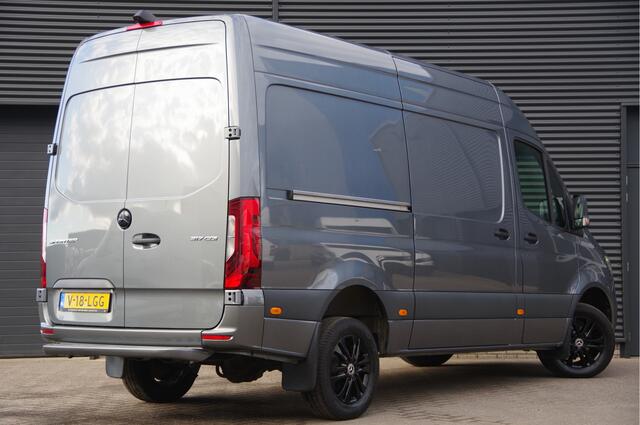 Mercedes-Benz SPRINTER 317 1.9 CDI L2H2 AUT. LED, STANDKACHEL, CAMERA, NAVI, STOELVERWARMING, APPLE CARPLAY