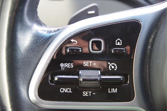 Mercedes-Benz SPRINTER 317 1.9 CDI L2H2 AUT. LED, STANDKACHEL, CAMERA, NAVI, STOELVERWARMING, APPLE CARPLAY