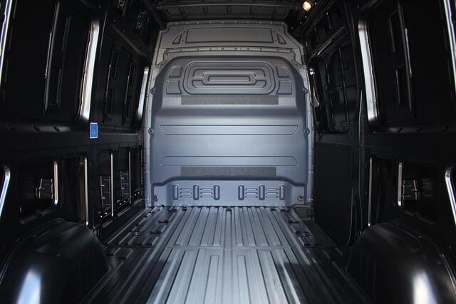 Mercedes-Benz SPRINTER 317 2.0CDI 170pk L2H2 | LED | Gev. Stoel | Navi MBux 10 | Cruise | Blindspot | Lease 986,- p/m