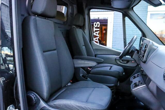 Mercedes-Benz SPRINTER 317CDI L2H2, Automaat, MBUX, 360Camera, Airco, Apple CarPlay/ Android Auto, 360 graden camera, Achteruitrijcamera, Automaat,