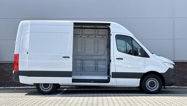 Mercedes-Benz SPRINTER 317 1.9 CDI L2 H2 Base Cruise control / Android auto / Apple carplay