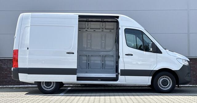 Mercedes-Benz SPRINTER 317 1.9 CDI L2H2 Base Cruise control / Android auto / Apple carplay