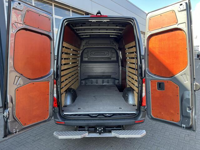 Mercedes-Benz SPRINTER 315 1.9 CDI L2H2 RWD