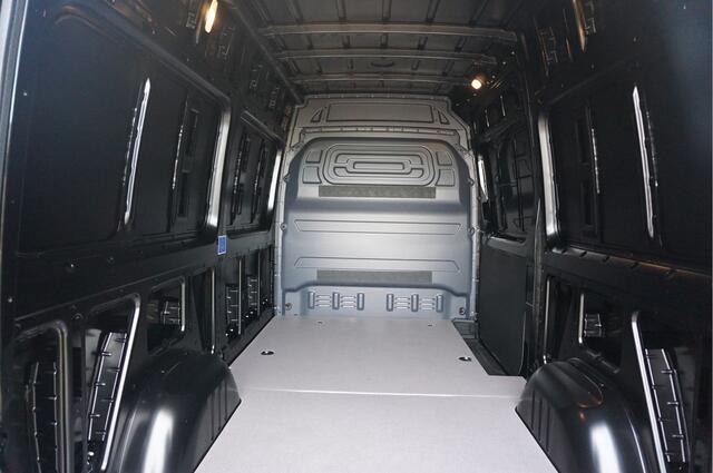 Mercedes-Benz SPRINTER 319CDI Select L2H2 BPM VRIJ!! 10.25" Mbux, ACC, LED, 17" LM 3.5T Trekhaak!! NR. 872