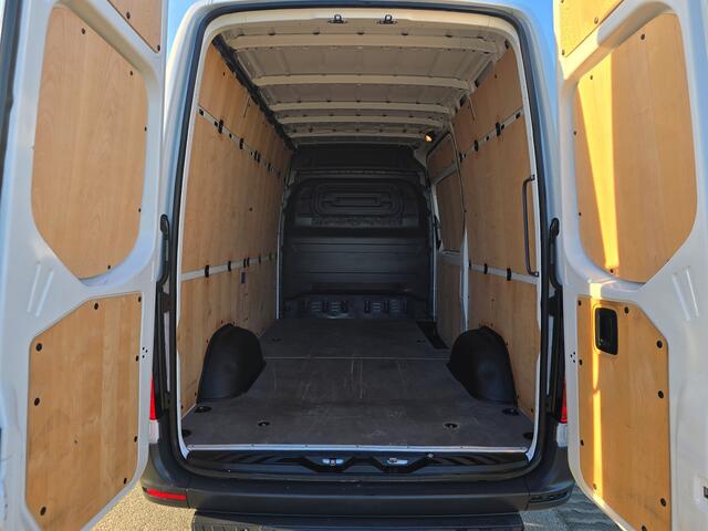 Mercedes-Benz SPRINTER 315 CDI L2 H2 RWD - AUTOMAAT - Euro 6 - 150 Pk - MBUX - ParkeerCamera