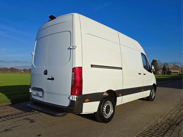 Mercedes-Benz SPRINTER 315 CDI L2 H2 RWD - AUTOMAAT - Euro 6 - 150 Pk - MBUX - ParkeerCamera