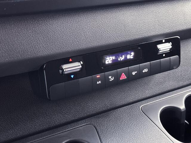 Mercedes-Benz SPRINTER 316 2.2 CDI L2H2 164PK Navigatie Achteruitrijcamera Oprijplaat Betimmering Apple Carplay/Android Auto Cruise Control