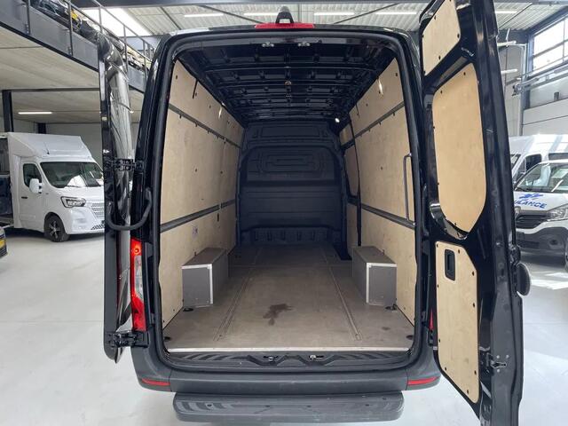 Mercedes-Benz SPRINTER 319CDI 6 cil L3H2 Airco Navi Cruisecontrol 270 Graden Deuren