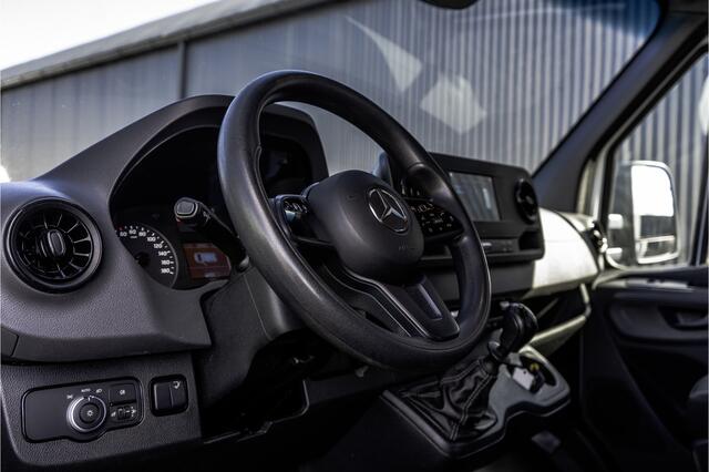 Mercedes-Benz SPRINTER 314 CDI Bakwagen met laadklep | Mbux | Handgeschakeld | Euro 6 | Carplay | Climate | Camera