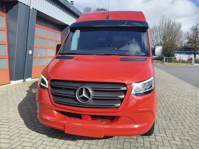 Mercedes-Benz SPRINTER 319 3.0 CDI L2H2 V6
