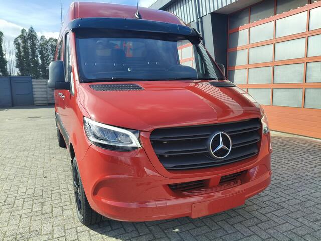 Mercedes-Benz SPRINTER 319 3.0 CDI L2H2 V6