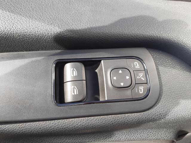 Mercedes-Benz SPRINTER L2H2 103 Kw/ 140Pk Autm. Airco Achteruitrijcamera Parkeersensors