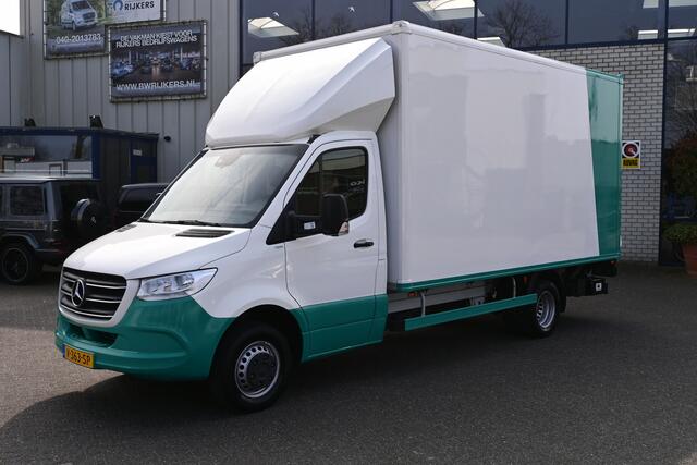 Mercedes-Benz SPRINTER 516 CDI L3 Bakwagen met Dhollandia laadklep Trekhaak, MBUX 10.25 met camera en navigatie