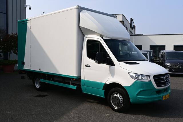 Mercedes-Benz SPRINTER 516 CDI L3 Bakwagen met Dhollandia laadklep Trekhaak, MBUX 10.25 met camera en navigatie