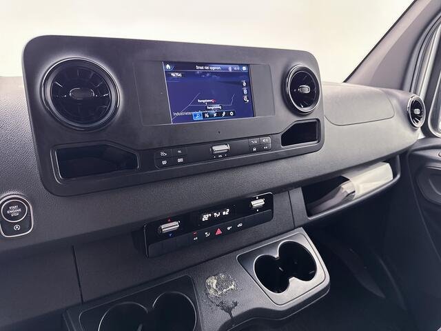 Mercedes-Benz SPRINTER 316 2.2 CDI L2H2 Inrichting Laadlift 220v omvormer Betimmering Achteruitrijcamera Navigatie Apple Carplay/Android Auto