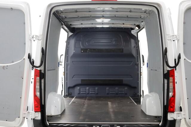 Mercedes-Benz SPRINTER 315 CDI 150pk RWD 9G Automaat L2H1 Navi/Camera/ACC/2x Schuifdeur 10-2020