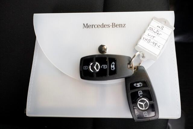 Mercedes-Benz SPRINTER 315 CDI 150pk RWD 9G Automaat L2H1 Navi/Camera/ACC/2x Schuifdeur 10-2020