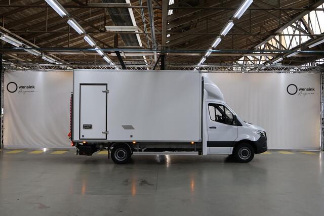Mercedes-Benz SPRINTER 317 CDI Aut. | L3 | Select | Bakwagen met Laadklep | Navigatie | Bluetooth | Airco | Keyless Go | Certified