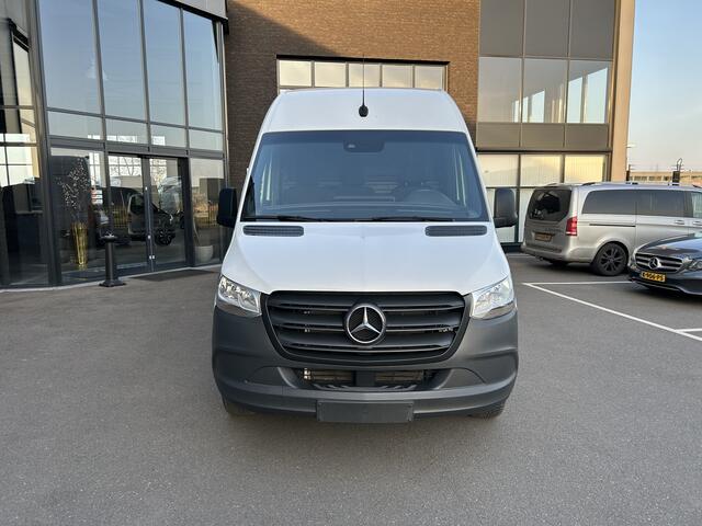 Mercedes-Benz SPRINTER 317 CDI L3 H2 3500KG Trekhaak / MBUX / Camera / Navigatie / Airco / 270 Graden achterdeuren
