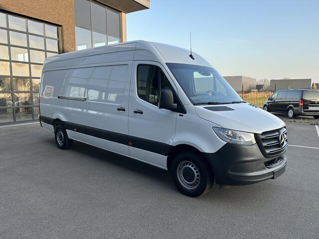 Mercedes-Benz SPRINTER 317 CDI L3 H2 3500KG Trekhaak / MBUX / Camera / Navigatie / Airco / 270 Graden achterdeuren