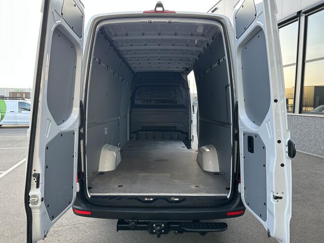 Mercedes-Benz SPRINTER 317 CDI L3 H2 3500KG Trekhaak / MBUX / Camera / Navigatie / Airco / 270 Graden achterdeuren