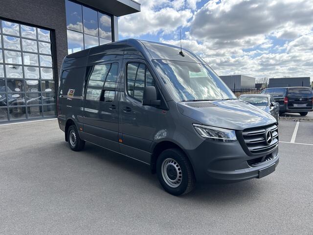 Mercedes-Benz SPRINTER 317 CDI L2 H2 LED / MBUX / WÜRTH Inrichting / Standkachel / Trekhaak / Camera / Navigatie / Airco / Cruise control