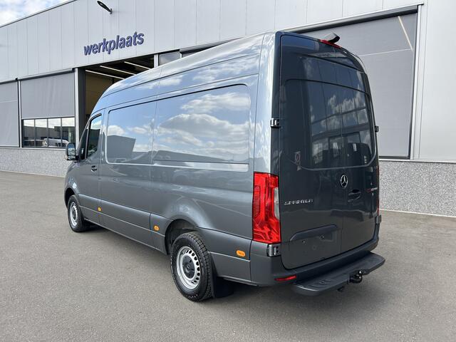 Mercedes-Benz SPRINTER 317 CDI L2 H2 LED / MBUX / WÜRTH Inrichting / Standkachel / Trekhaak / Camera / Navigatie / Airco / Cruise control