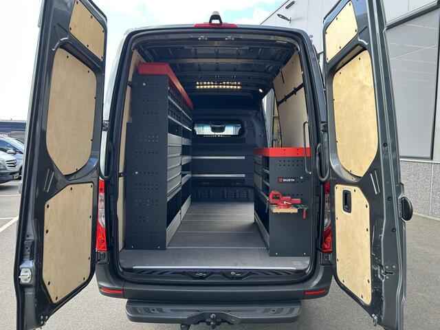 Mercedes-Benz SPRINTER 317 CDI L2 H2 LED / MBUX / WÜRTH Inrichting / Standkachel / Trekhaak / Camera / Navigatie / Airco / Cruise control
