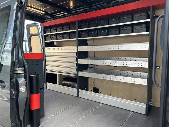 Mercedes-Benz SPRINTER 317 CDI L2 H2 LED / MBUX / WÜRTH Inrichting / Standkachel / Trekhaak / Camera / Navigatie / Airco / Cruise control