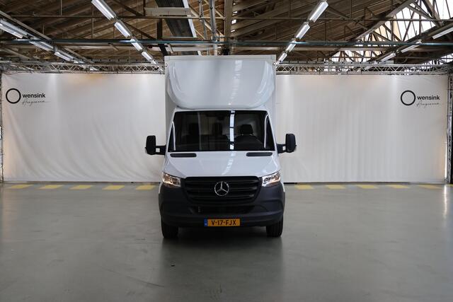 Mercedes-Benz SPRINTER 317 CDI L3 Bakwagen met Laadklep | Navigatie | Bluetooth | Airco | Keyless Go | Bakwagen | Laadklep | 3-zits | 1000 KG. Laadvermogen | Certified