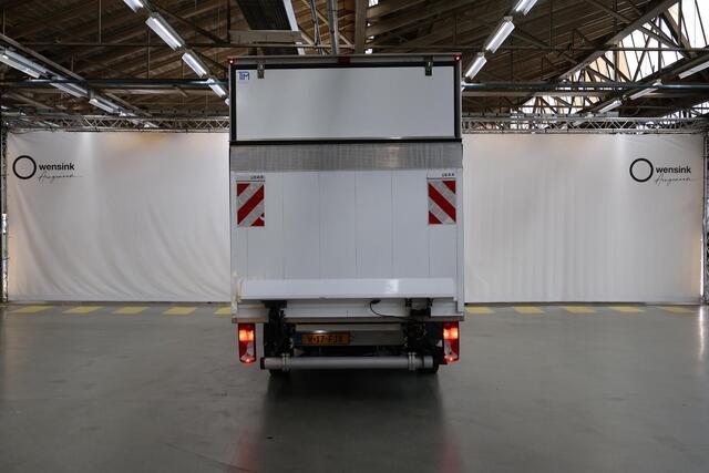 Mercedes-Benz SPRINTER 317 CDI L3 Bakwagen met Laadklep | Navigatie | Bluetooth | Airco | Keyless Go | Bakwagen | Laadklep | 3-zits | 1000 KG. Laadvermogen | Certified