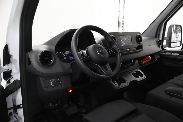 Mercedes-Benz SPRINTER 317 CDI L3 Bakwagen met Laadklep | Navigatie | Bluetooth | Airco | Keyless Go | Bakwagen | Laadklep | 3-zits | 1000 KG. Laadvermogen | Certified