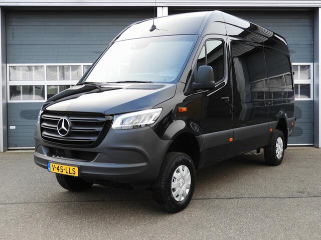 Mercedes-Benz SPRINTER 319 1.9 CDI L2H2 4x4 LED | 10,25" MBUX | DISTRONIC