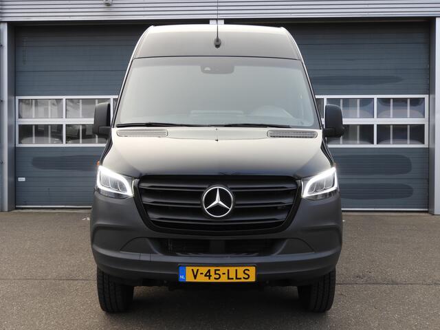 Mercedes-Benz SPRINTER 319 1.9 CDI L2H2 4x4 LED | 10,25" MBUX | DISTRONIC
