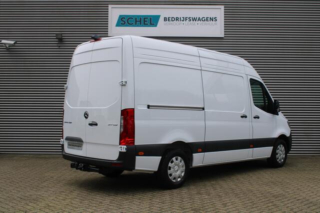 Mercedes-Benz SPRINTER 317CDI L2H2 Pro - 2x Schuifdeur - LED - Mbux 10 - 3.5t Trekhaak - Betimmering - Camera - Carplay - Bind spot - Cruise - Smartphone integratie - Rijklaar