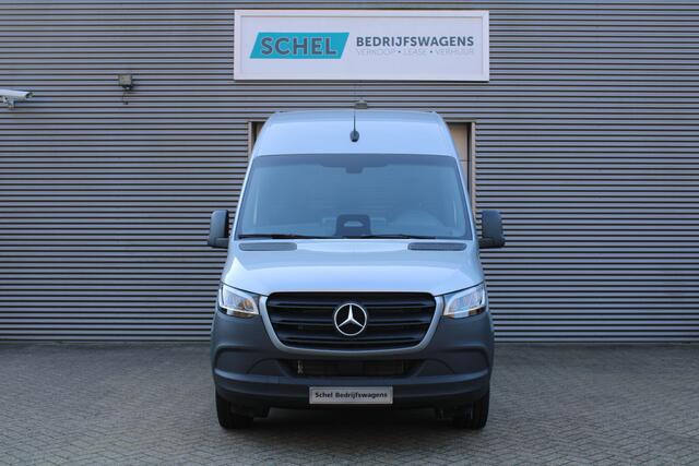 Mercedes-Benz SPRINTER 317CDI L2H2 Select - LED - Mbux 10 - 3.5t Trekhaak - Geveerde Stoel - Betimmering - Camera - Carplay - Bind spot - Cruise - Rijklaar