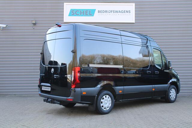 Mercedes-Benz SPRINTER 317CDI L2H2 Select - LED - Mbux 10 - 3.5t Trekhaak - Geveerde Stoel - Betimmering - Camera - Carplay - Bind spot - Cruise - Rijklaar