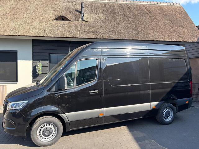 Mercedes-Benz SPRINTER 319 Pro 3,5t trekhaak LED