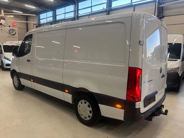 Mercedes-Benz SPRINTER 317CDI L2H1 Automaat Airco Navi Cruisecontrol 3500KG Trekhaak NIEUW BPM VRIJ