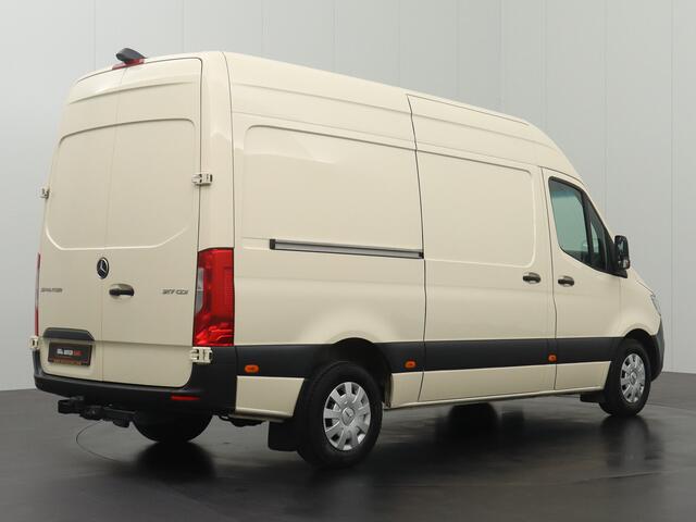 Mercedes-Benz SPRINTER 317CDI 9G-Tronic Automaat L2H2 | Led | 10" Mbux Navigatie+Camera | 3-Persoons | Trekhaak