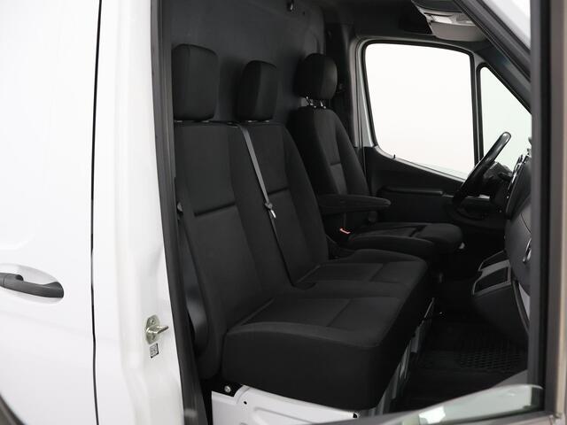 Mercedes-Benz SPRINTER 316 CDI L1 H1 | Aut. | Navigatie | Parkeercamera | Climate Control | Keyless Go | LED | Distronic | Trekhaak | Certified