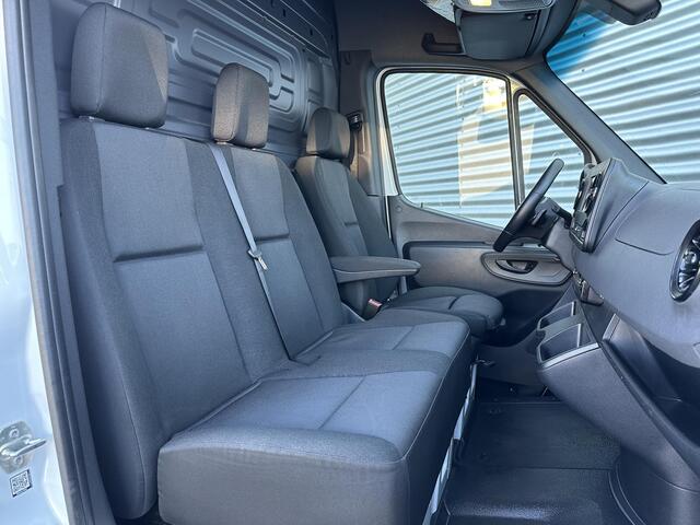 Mercedes-Benz SPRINTER 317 CDI L3H2 Automaat Airco Apple Carplay Navigatie Camera 3500kr Trekgewicht