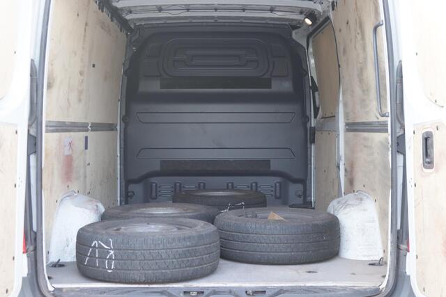 Mercedes-Benz SPRINTER 317CDI L2H1 RWD, Navigatie, Camera, Lederen bekleding, Climate Control, Bijrijdersbank, Cruise Control