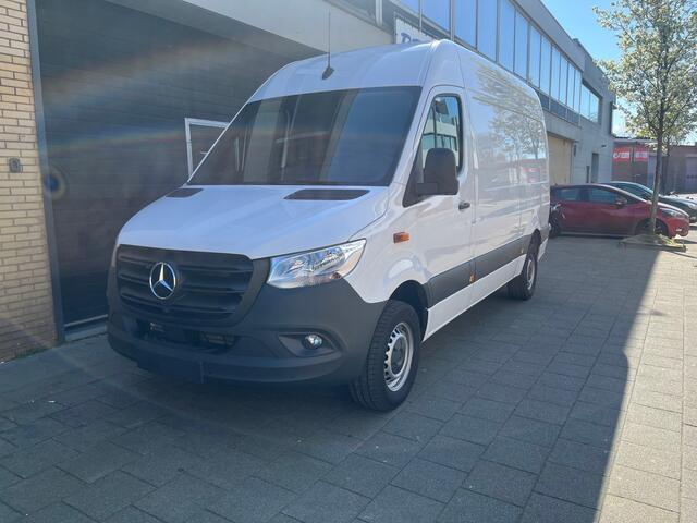 Mercedes-Benz SPRINTER 317 1.9 CDI L2 Base