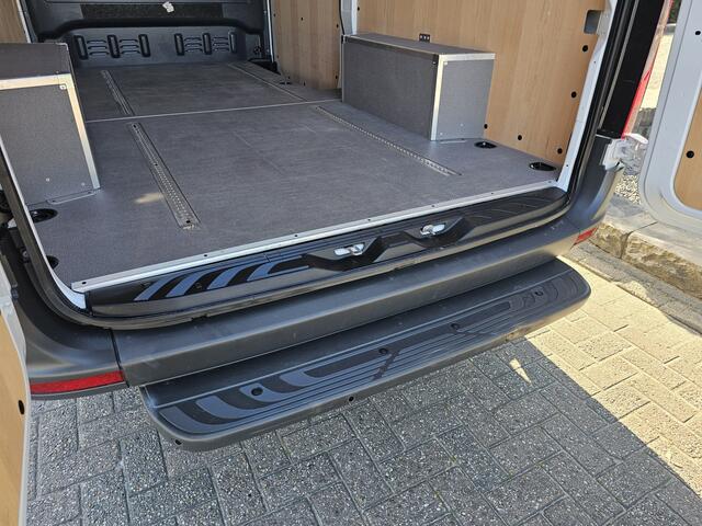 Mercedes-Benz SPRINTER 317 1.9 CDI L2-H2 Pro Automaat * 360 graden Camera * Navi * MBUX *
